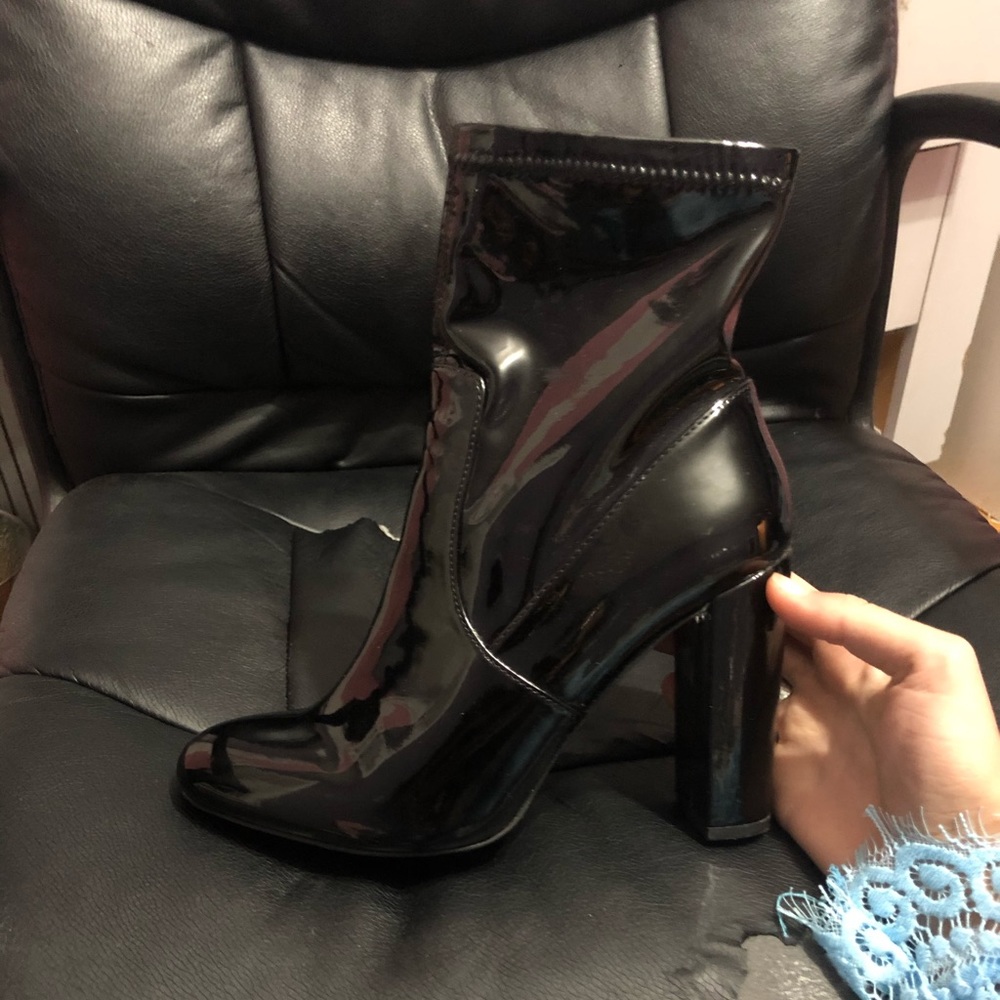 Black Heeled Boots